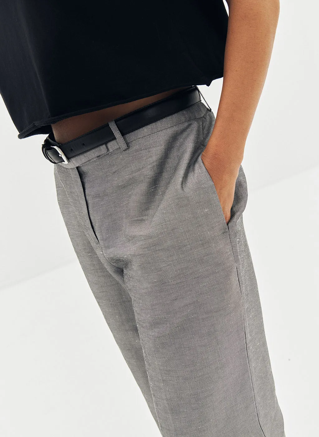Pantalon Loca gris en lin et lurex