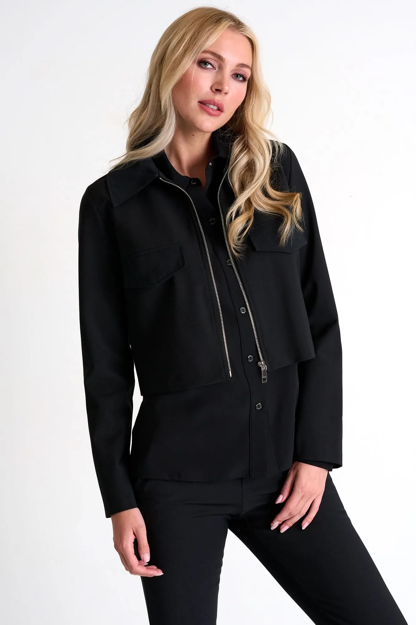 Veste courte contemporaine